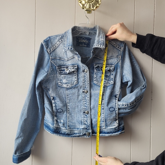 VANITY Jean Jacket Light Washed Distressed Pockets Button Up size Large - Picture 3 of 12